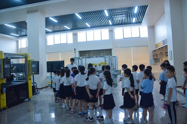 &#67;&#81;&#57;&#30005;&#23376;&#40;&#20013;&#22269;&#41;&#20114;&#21160;&#30334;&#31185;