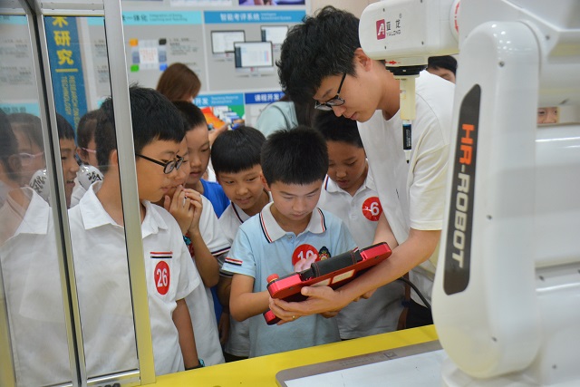 &#67;&#81;&#57;&#30005;&#23376;&#40;&#20013;&#22269;&#41;&#20114;&#21160;&#30334;&#31185;