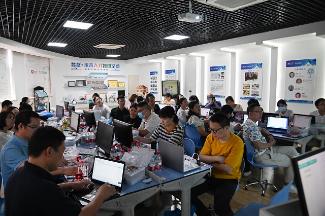 &#67;&#81;&#57;&#30005;&#23376;&#40;&#20013;&#22269;&#41;&#20114;&#21160;&#30334;&#31185;