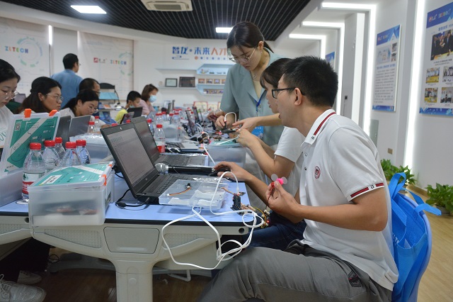 &#67;&#81;&#57;&#30005;&#23376;&#40;&#20013;&#22269;&#41;&#20114;&#21160;&#30334;&#31185;