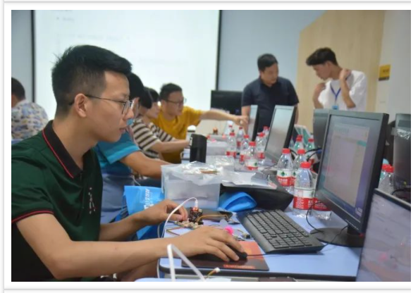 &#67;&#81;&#57;&#30005;&#23376;&#40;&#20013;&#22269;&#41;&#20114;&#21160;&#30334;&#31185;