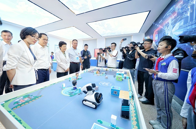 &#67;&#81;&#57;&#30005;&#23376;&#40;&#20013;&#22269;&#41;&#20114;&#21160;&#30334;&#31185;