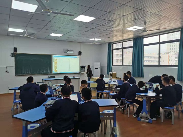 &#67;&#81;&#57;&#30005;&#23376;&#40;&#20013;&#22269;&#41;&#20114;&#21160;&#30334;&#31185;