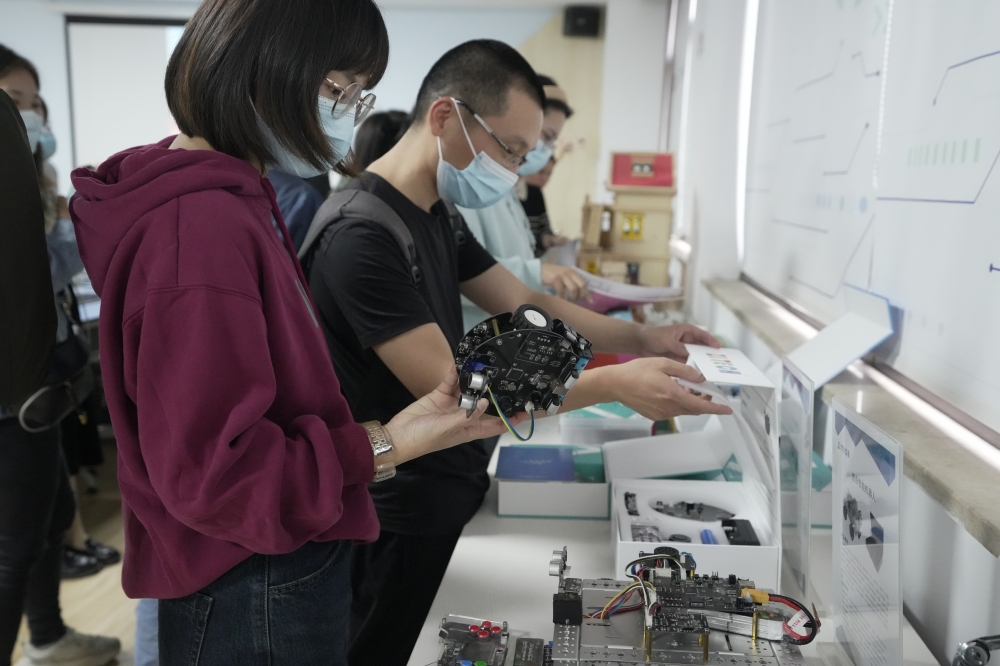 &#67;&#81;&#57;&#30005;&#23376;&#40;&#20013;&#22269;&#41;&#20114;&#21160;&#30334;&#31185;