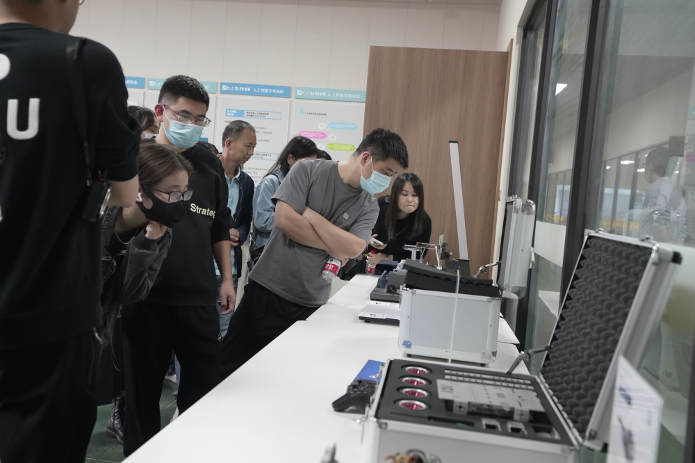 &#67;&#81;&#57;&#30005;&#23376;&#40;&#20013;&#22269;&#41;&#20114;&#21160;&#30334;&#31185;