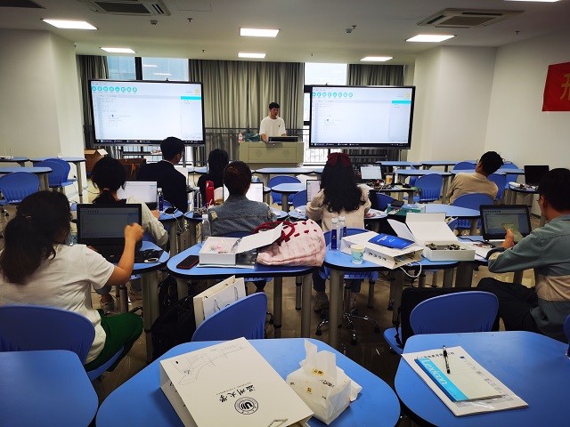 &#67;&#81;&#57;&#30005;&#23376;&#40;&#20013;&#22269;&#41;&#20114;&#21160;&#30334;&#31185;