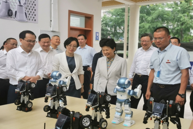 &#67;&#81;&#57;&#30005;&#23376;&#40;&#20013;&#22269;&#41;&#20114;&#21160;&#30334;&#31185;